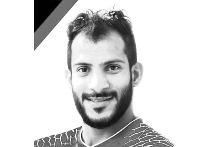 阿曼国脚穆哈拉德-拉卡迪在赛前热身时突发心脏病死亡，享年29岁