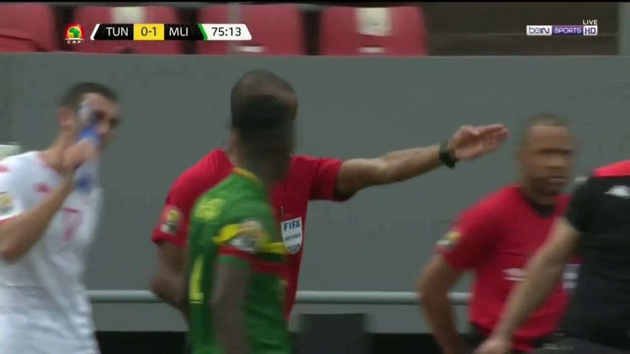 【集锦】非洲杯-哈兹里失点89分钟比赛结束 突尼斯0-1马里开门黑