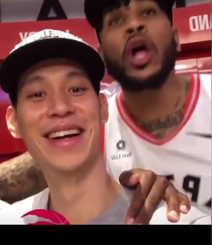 CBA+NBA双冠王！整个篮坛世界也就孙悦能跟莫兰德比一比！