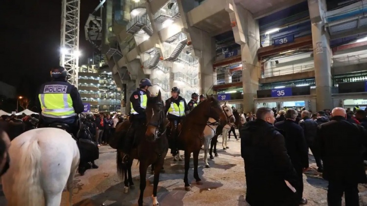 零点电台：马德里警方提高戒备防范逾5000名英格兰球迷