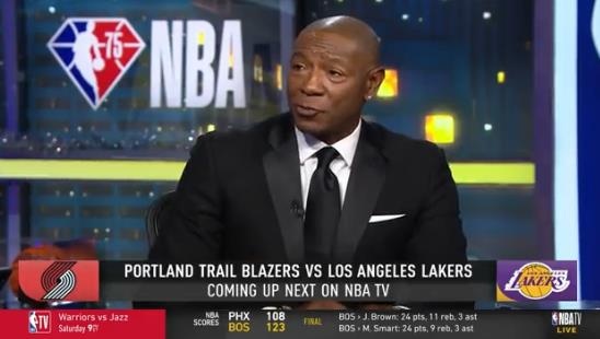 前NBA主帅不解詹姆斯打5决定：白送对手优势 他打3才是最佳湖人