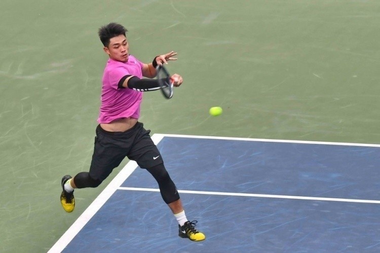 ATP挑战赛罗马站吴易昺完胜本土球员 进八强将战2号种子