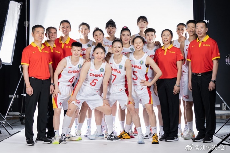 冲！刘传兴：6天5战 女篮姑娘们辛苦了 希望中国女篮拿下小组第二