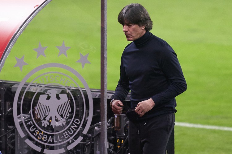 TA谈德国队缺中锋：勒夫时代的遗留问题，德国更青睐技术型球员