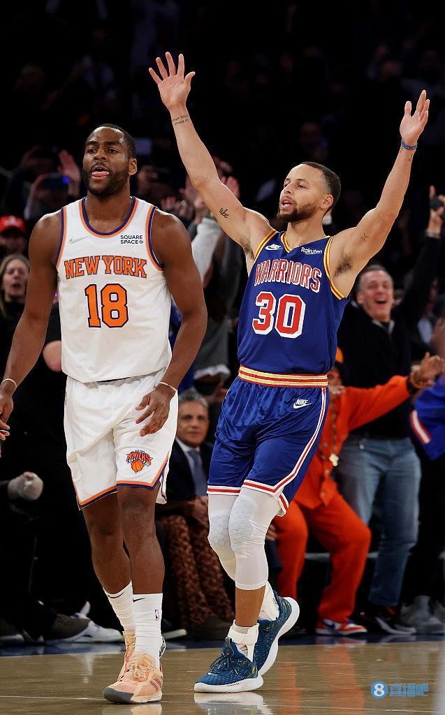 仅差23记！库里即将成为NBA历史首位命中3000记三分的球员