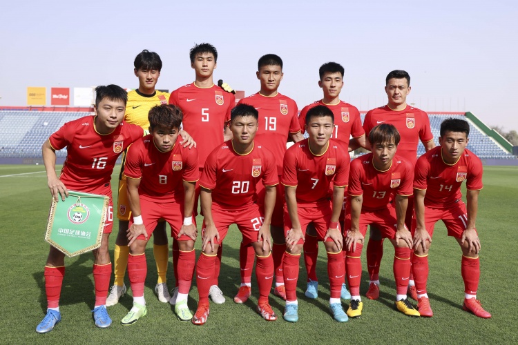 记者：亚运会延期但U23国足出战东亚杯计划不会改变