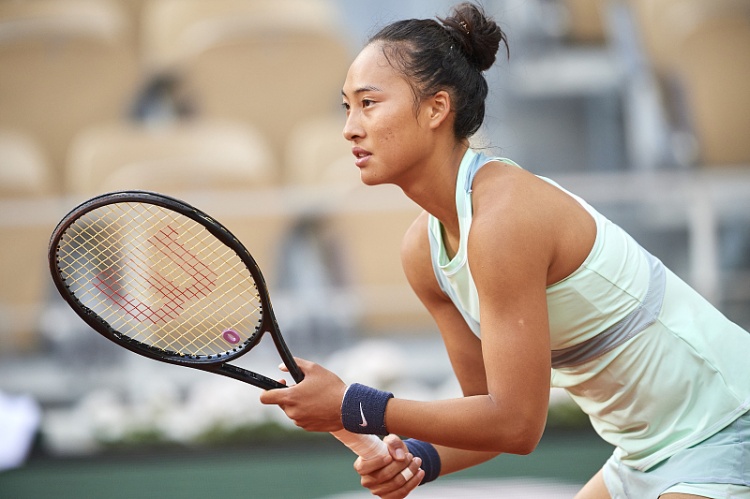WTA 125瓦伦西亚赛郑钦文2-0完胜本土球员 强势晋级女单第二轮