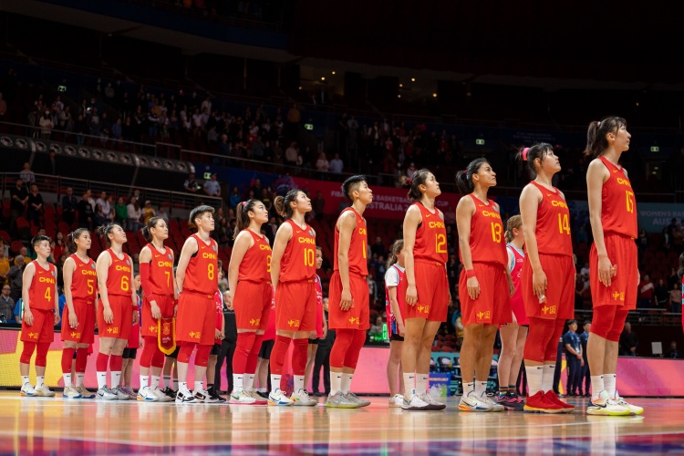 中国新闻网：世界杯淘汰赛喜获上签 中国女篮有望重登领奖台